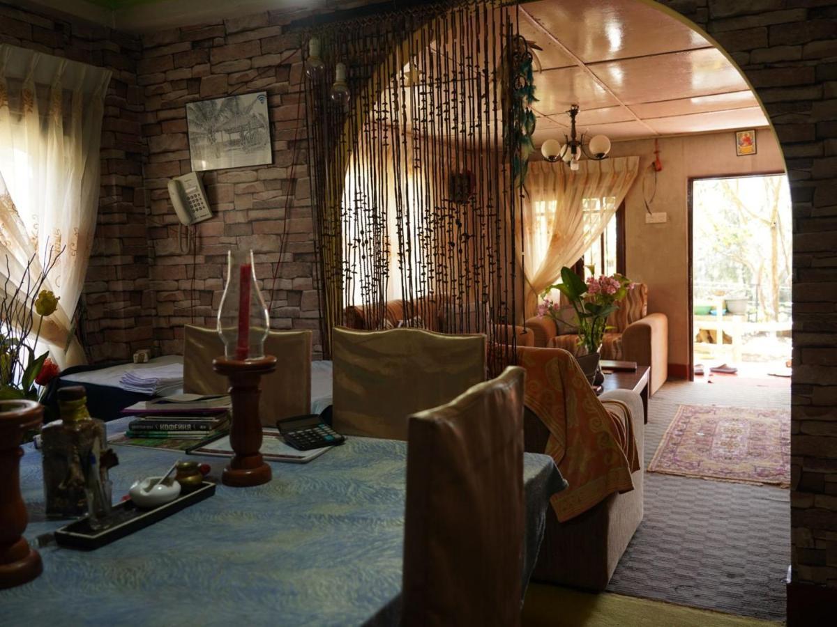 Redwood Homestay Nuwara Eliya Exterior foto