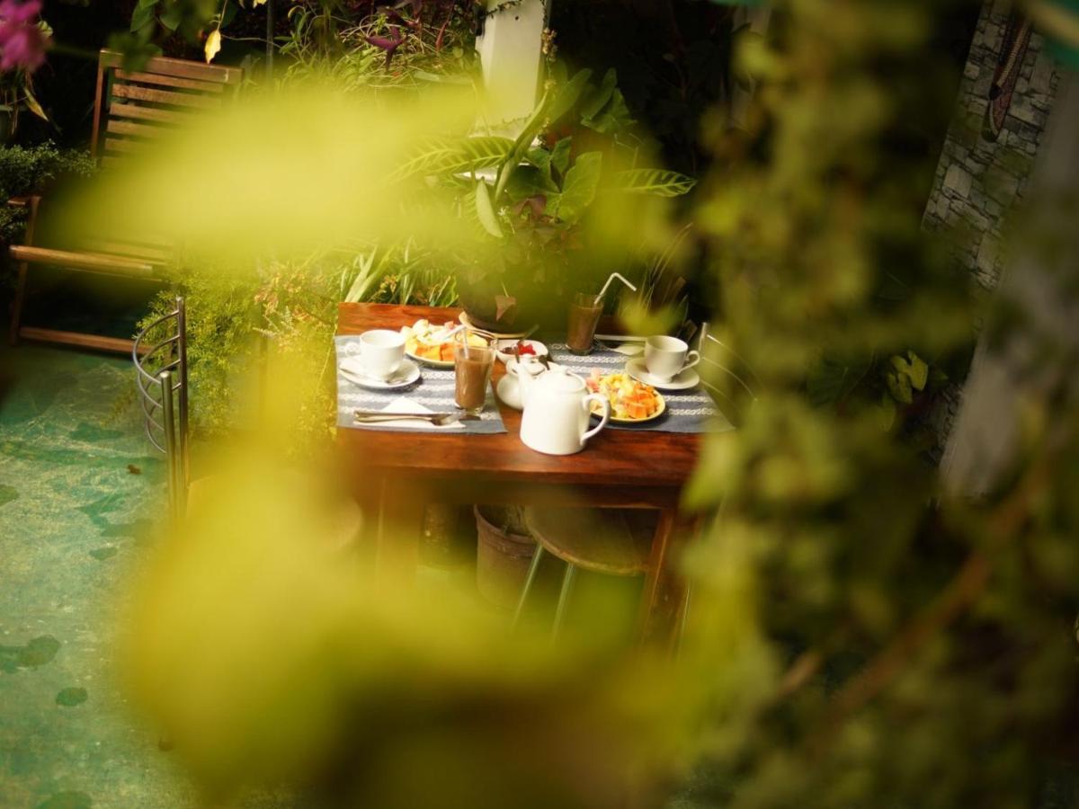 Redwood Homestay Nuwara Eliya Exterior foto