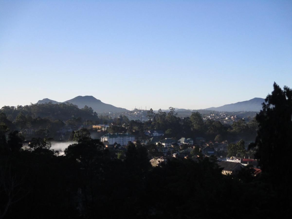 Redwood Homestay Nuwara Eliya Exterior foto